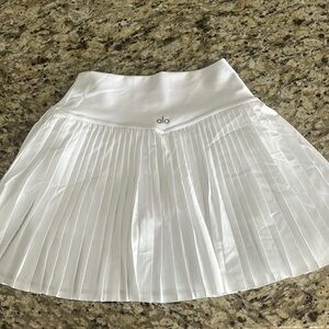 Alo pleated skirt